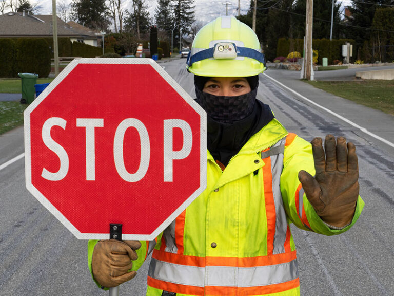 Traffic Control Person Jobs in Canada With Free Visa Sponsorship | Eligibility + Application
